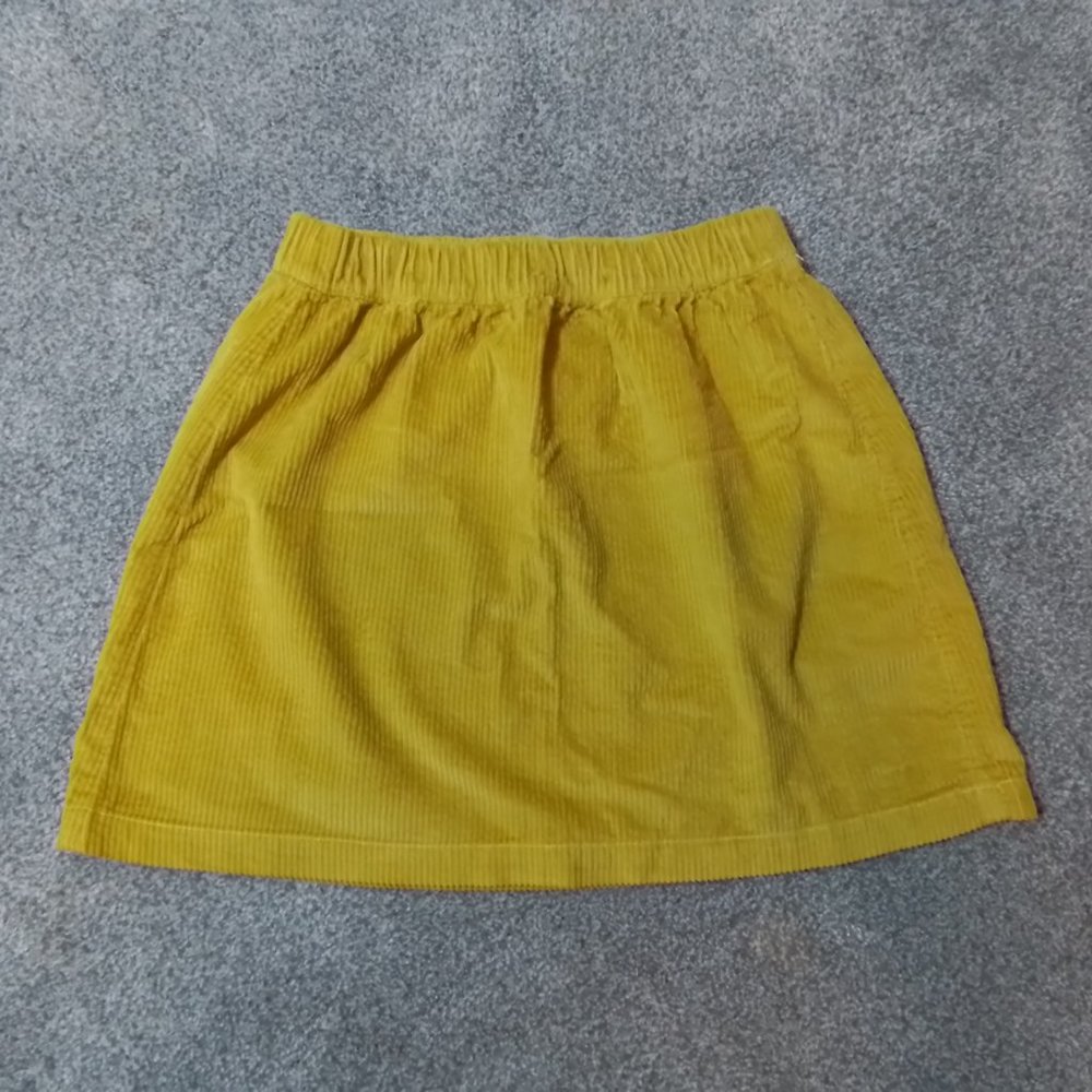 American Eagle Corduroy Mini Skirt in Mustard Yellow size S
